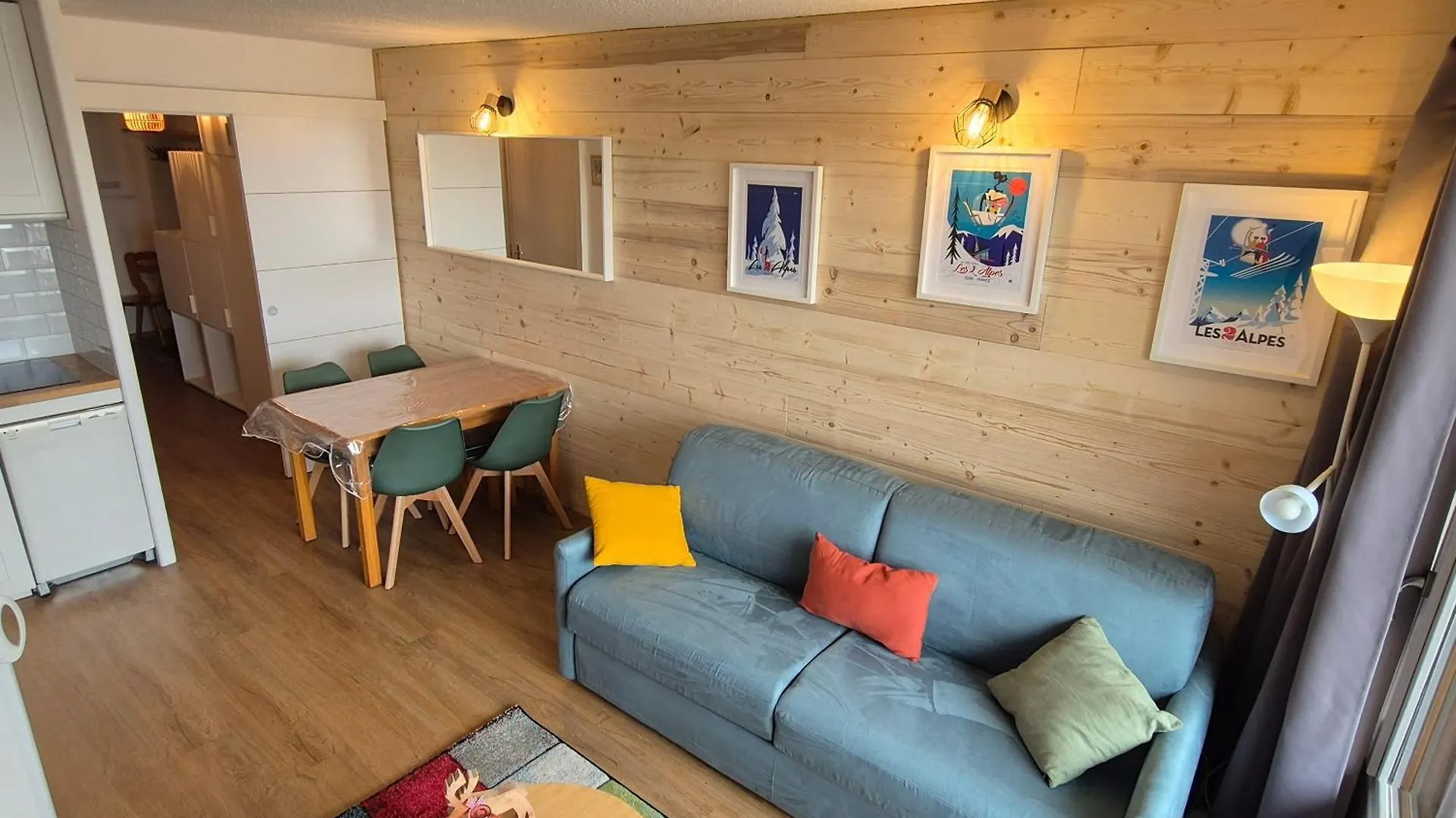 Appartement Residence Plein Sud , Centre Station , Pied Des Pistes , Parking ,Wifi , 30 M2 , 4P Ле дез Альп